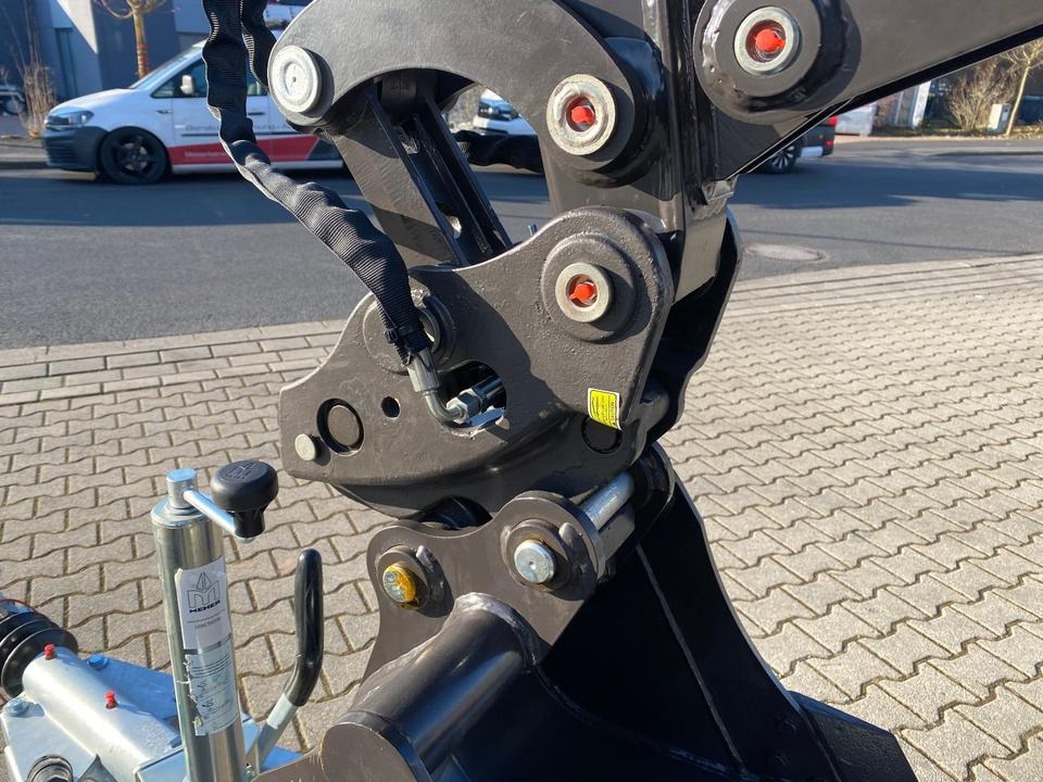 Mini bager, Prikolica Minibagger BK2000NKSR + Tieflader + Zubehör *INKL.19% MWST*BERGER KRAUS*KUBOTA* KLIMA*SCHWENKARM*VERSTELLFAHRWERK*: slika 6