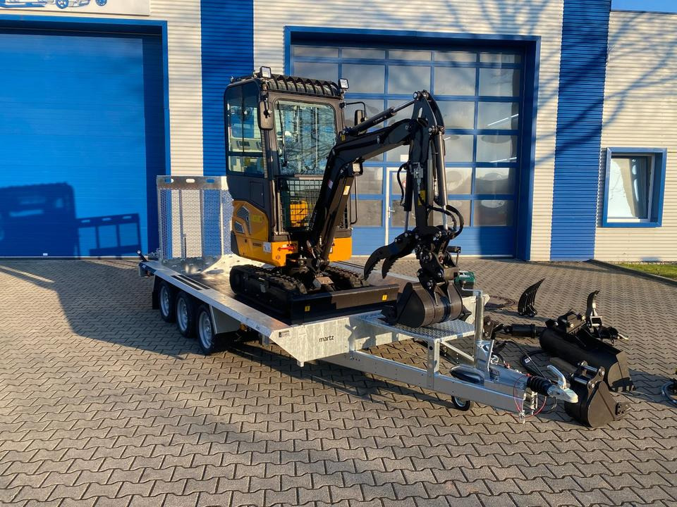 Minibagger BK2000NKSR + Tieflader + Zubehör *INKL.19% MWST*BERGER KRAUS*KUBOTA* KLIMA*SCHWENKARM*VERSTELLFAHRWERK* - Mini bager, Prikolica: slika 3 Minibagger BK2000NKSR + Tieflader + Zubehör *INKL.19% MWST*BERGER KRAUS*KUBOTA* KLIMA*SCHWENKARM*VERSTELLFAHRWERK* - Mini bager, Prikolica: slika 3