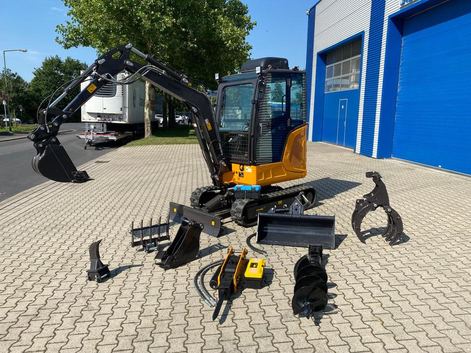 Minibagger BK2800ASR inkl. Zubehörpaket *INKL.19% MWST*BERGER KRAUS*KUBOTA*SCHWENKARM* VERSTELLFAHRWERK*KLIMA* - Mini bager: slika 1 Minibagger BK2800ASR inkl. Zubehörpaket *INKL.19% MWST*BERGER KRAUS*KUBOTA*SCHWENKARM* VERSTELLFAHRWERK*KLIMA* - Mini bager: slika 1