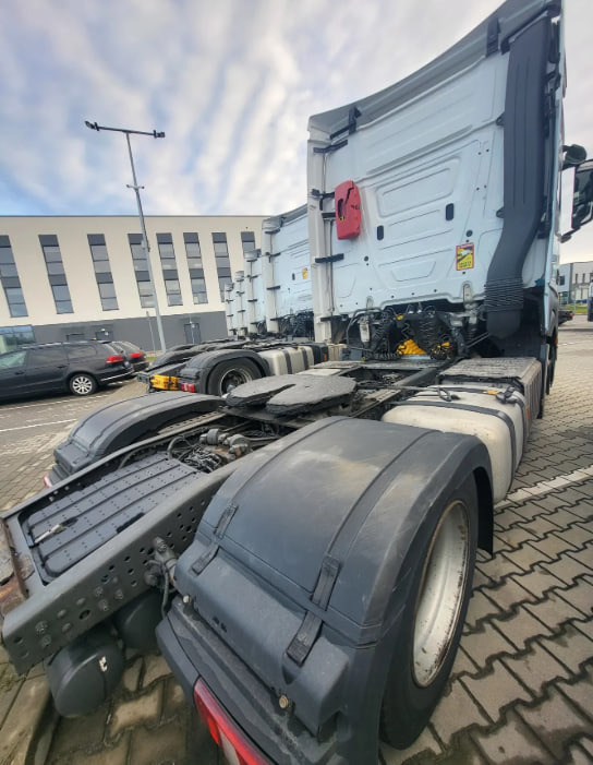 Tegljač Mercedes-Benz ACTROS 1845 mega: slika 7