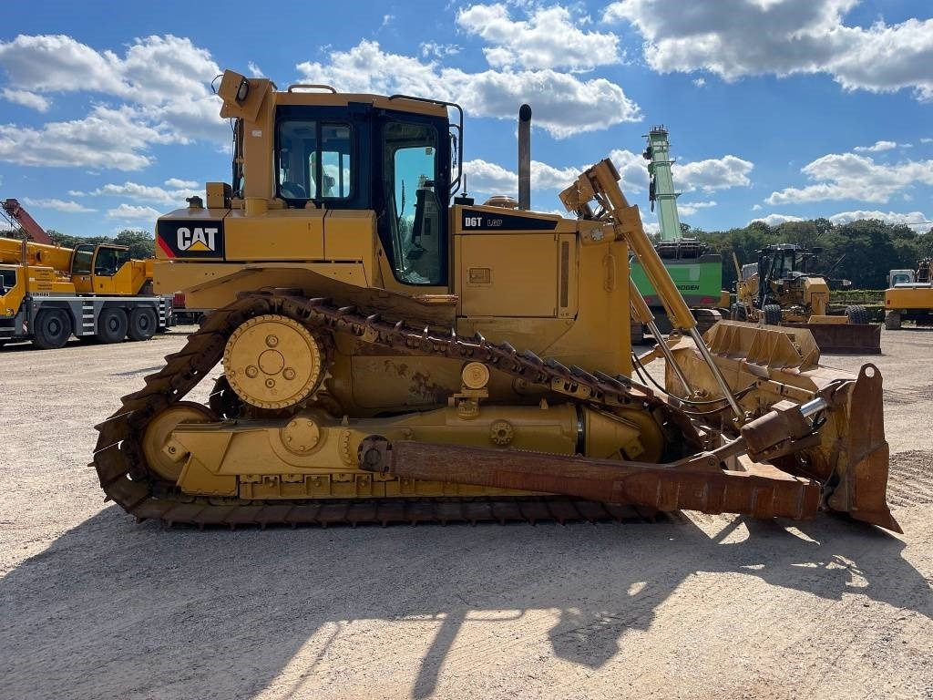 CAT D 6 T LGP - Buldožer: slika 5 CAT D 6 T LGP - Buldožer: slika 5