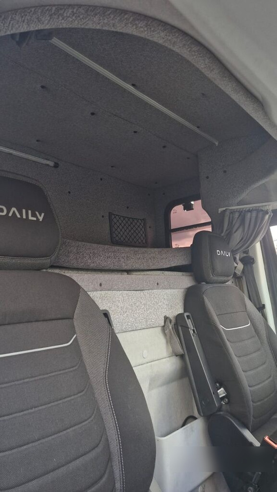 Šlep vozilo IVECO Daily 35s18 / HIMATIC / euro6 / 35.000 euro NETTO: slika 9