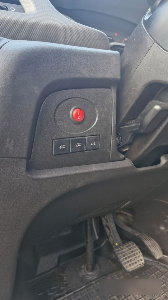 Šlep vozilo IVECO Daily 35s18 / HIMATIC / euro6 / 35.000 euro NETTO: slika 11