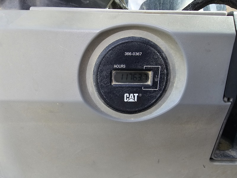 Bager guseničar CATERPILLAR 323EL GPS Trimble: slika 12