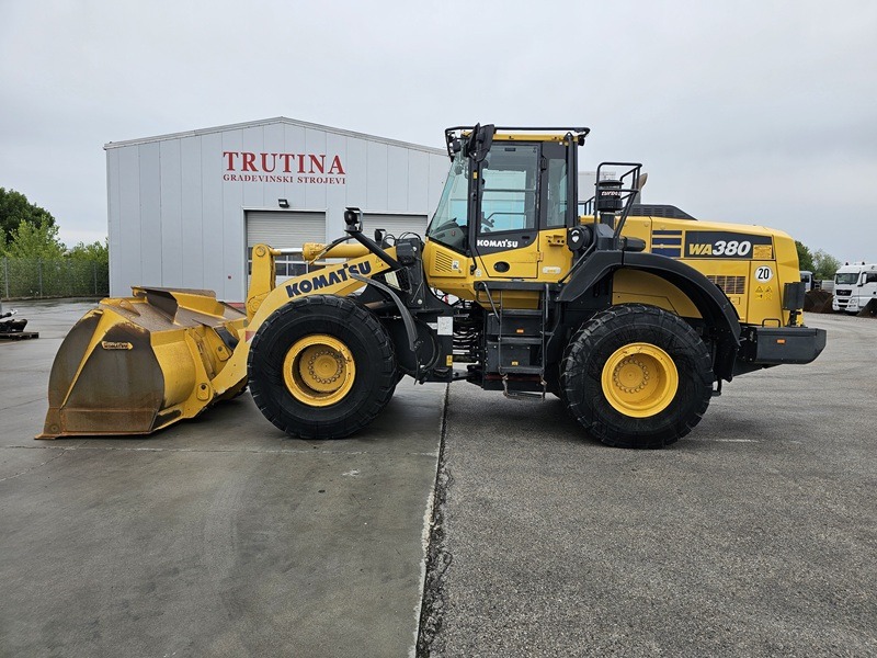KOMATSU WA380-8 - Utovarivač točkaš: slika 1 KOMATSU WA380-8 - Utovarivač točkaš: slika 1