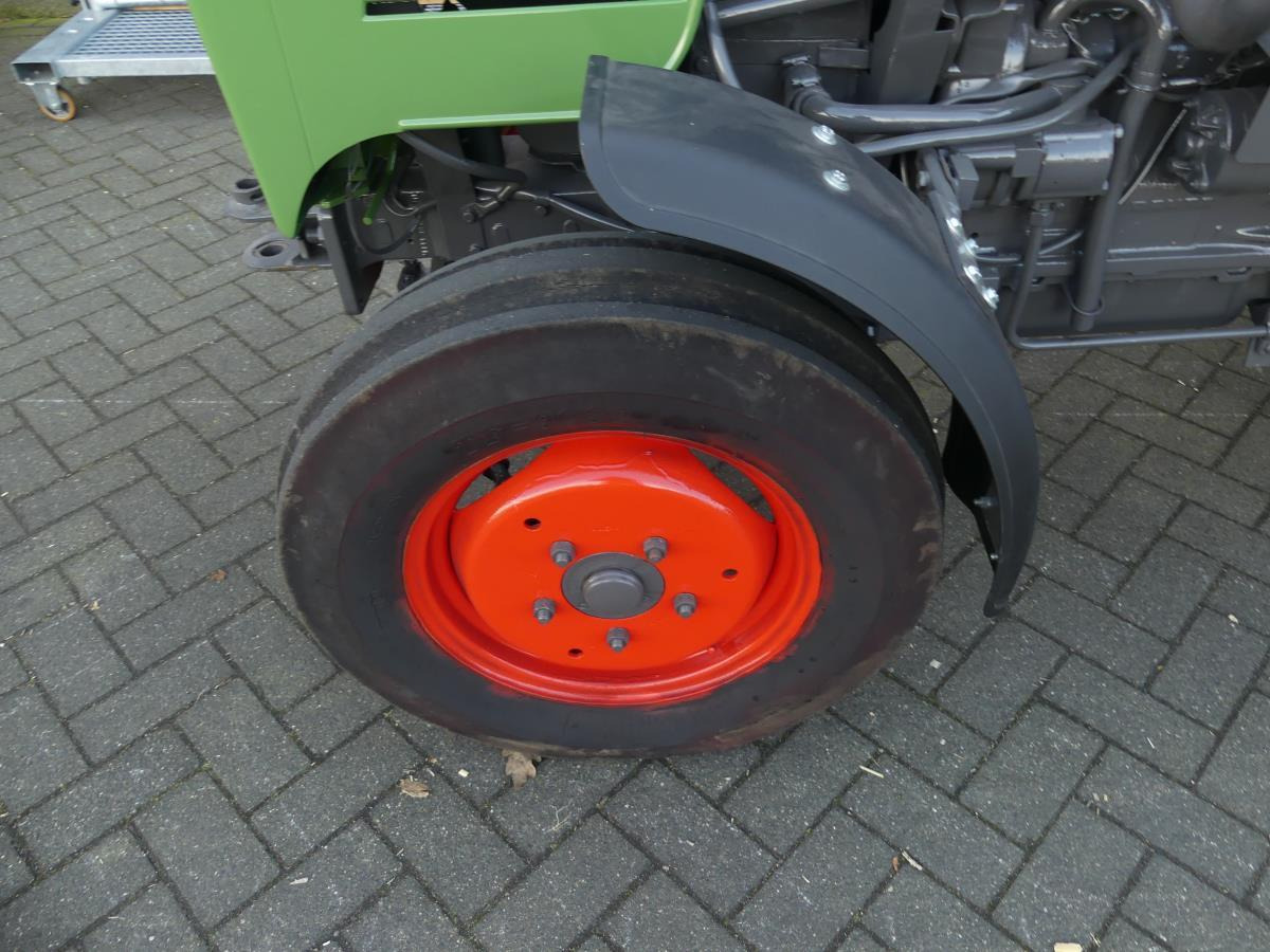 Traktor Fendt 203V: slika 31