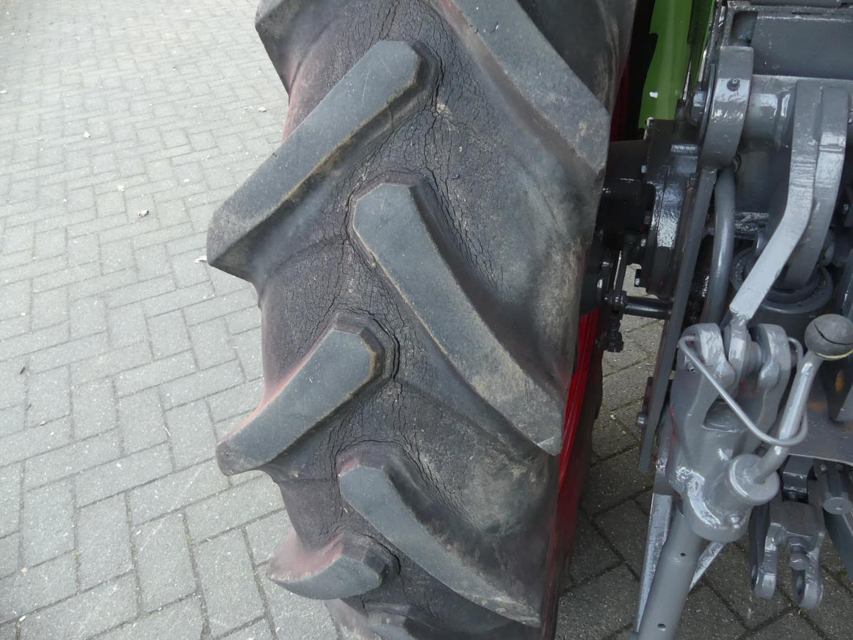 Traktor Fendt 203V: slika 8
