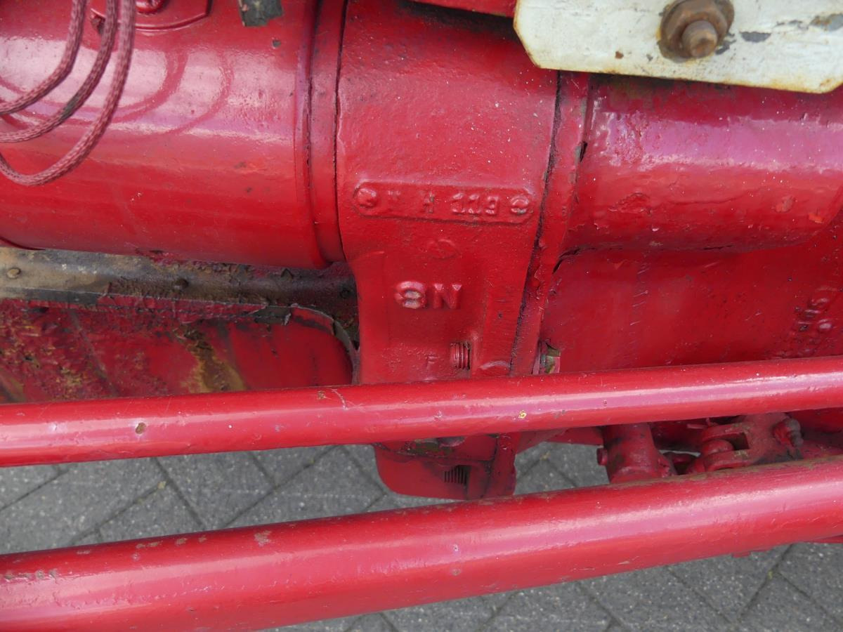 Traktor Ford 8N, Dearborn: slika 40
