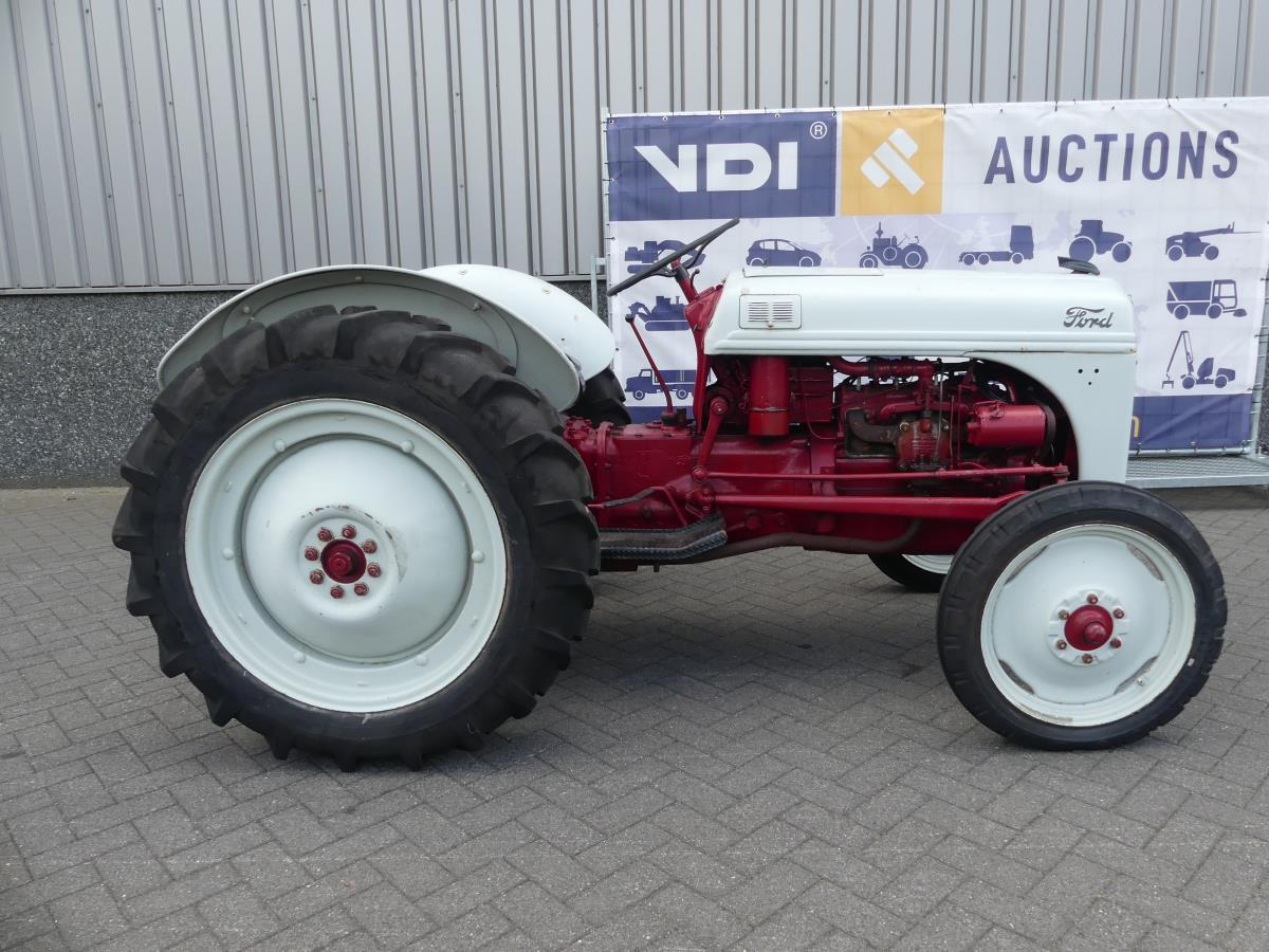 Traktor Ford 8N, Dearborn: slika 44