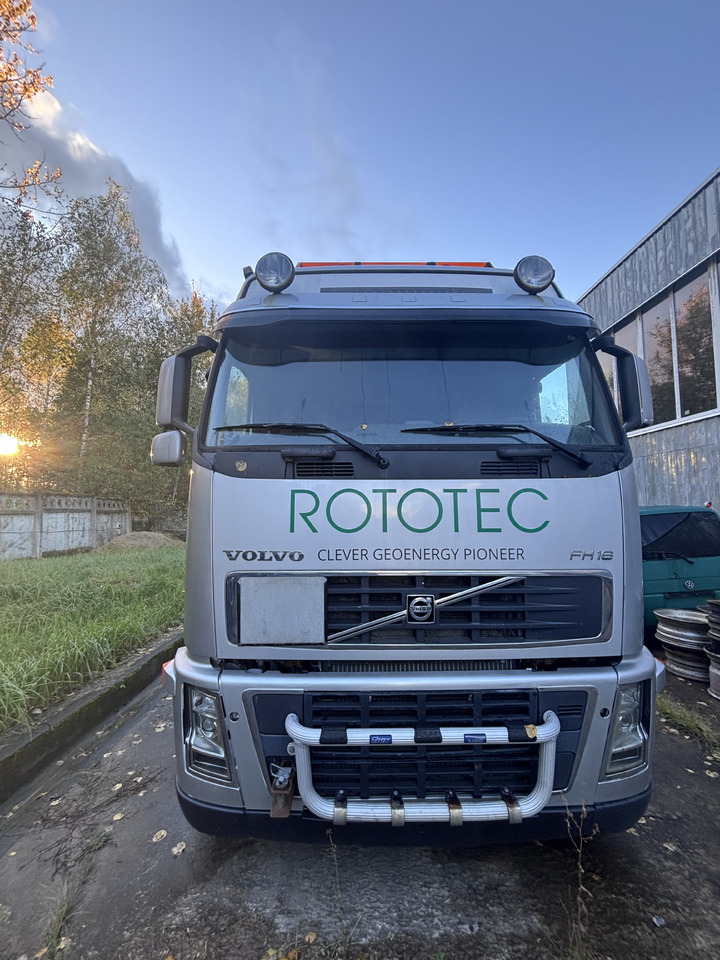 VOLVO FH16 - 580 - Kamion sa hidrauličnom kukom: slika 1 VOLVO FH16 - 580 - Kamion sa hidrauličnom kukom: slika 1