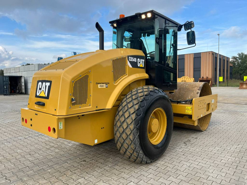 Cat CS 54 B - Valjak: slika 3 Cat CS 54 B - Valjak: slika 3