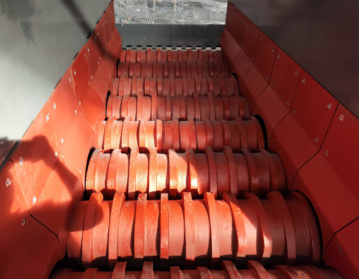 CONSTMACH High-Performance Wobbler Feeder for Continuous Material Flow | Industrial-Grade Feeder System - Rudarska mašina: slika 2 CONSTMACH High-Performance Wobbler Feeder for Continuous Material Flow | Industrial-Grade Feeder System - Rudarska mašina: slika 2