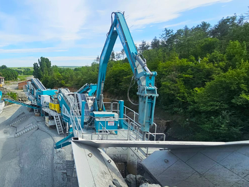 CONSTMACH Hydraulic Hammer Breaker – Maximum Impact Power for Tough Demolition Jobs - Drobilica: slika 2 CONSTMACH Hydraulic Hammer Breaker – Maximum Impact Power for Tough Demolition Jobs - Drobilica: slika 2