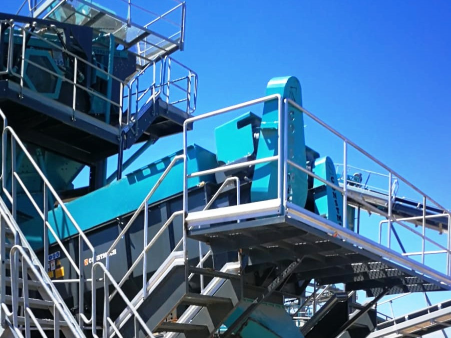 CONSTMACH Log Washer – Powerful Cleaning Solution for Coarse and Clay-Bound Materials - Sito: slika 1 CONSTMACH Log Washer – Powerful Cleaning Solution for Coarse and Clay-Bound Materials - Sito: slika 1