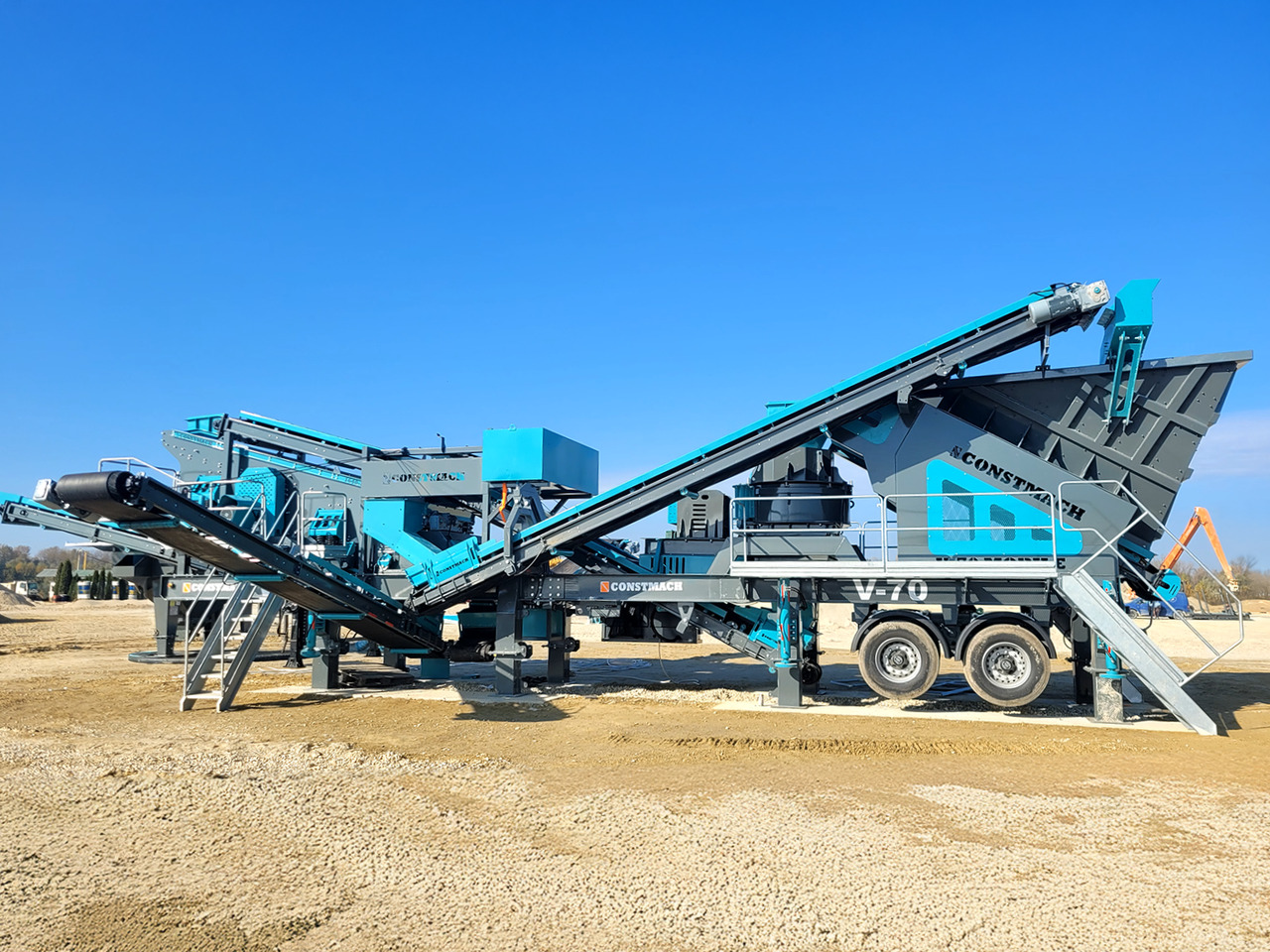 Constmach 100-150 Ton Capacity Mobile Vertical Shaft Impact Crusher - Mobilna drobilica: slika 3 Constmach 100-150 Ton Capacity Mobile Vertical Shaft Impact Crusher - Mobilna drobilica: slika 3