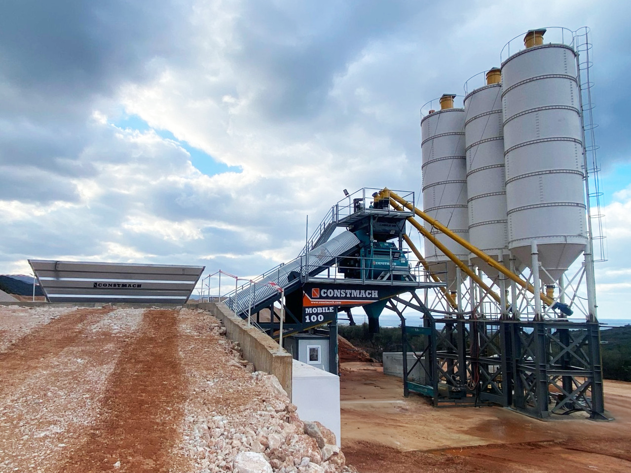 Constmach 100 m³/h Mobile Concrete Batching Plant - Fabrika betona: slika 2 Constmach 100 m³/h Mobile Concrete Batching Plant - Fabrika betona: slika 2