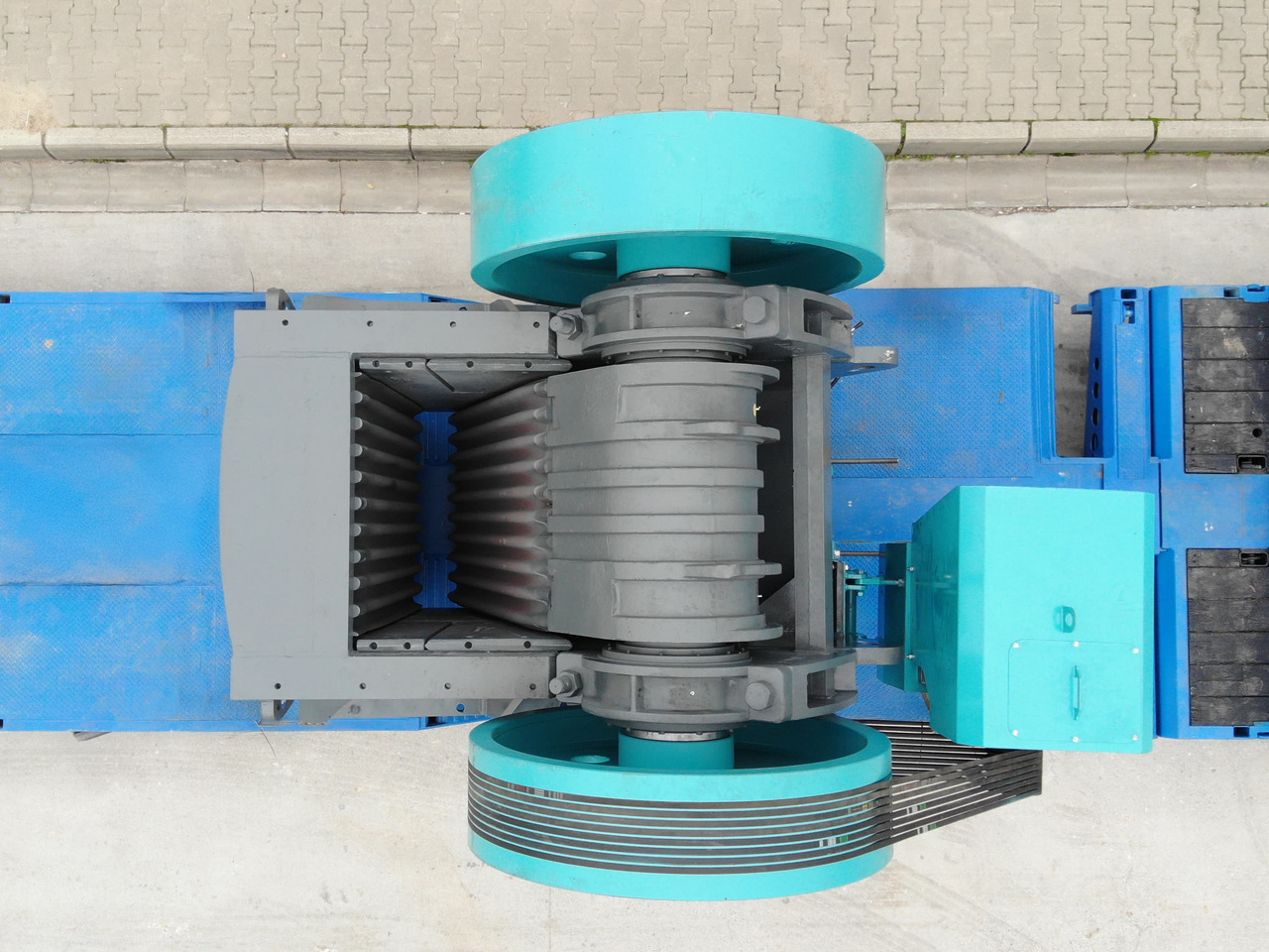 Constmach 420-850 Tph Backenbrecher Bester Preis - Čeljusna drobilica: slika 5 Constmach 420-850 Tph Backenbrecher Bester Preis - Čeljusna drobilica: slika 5