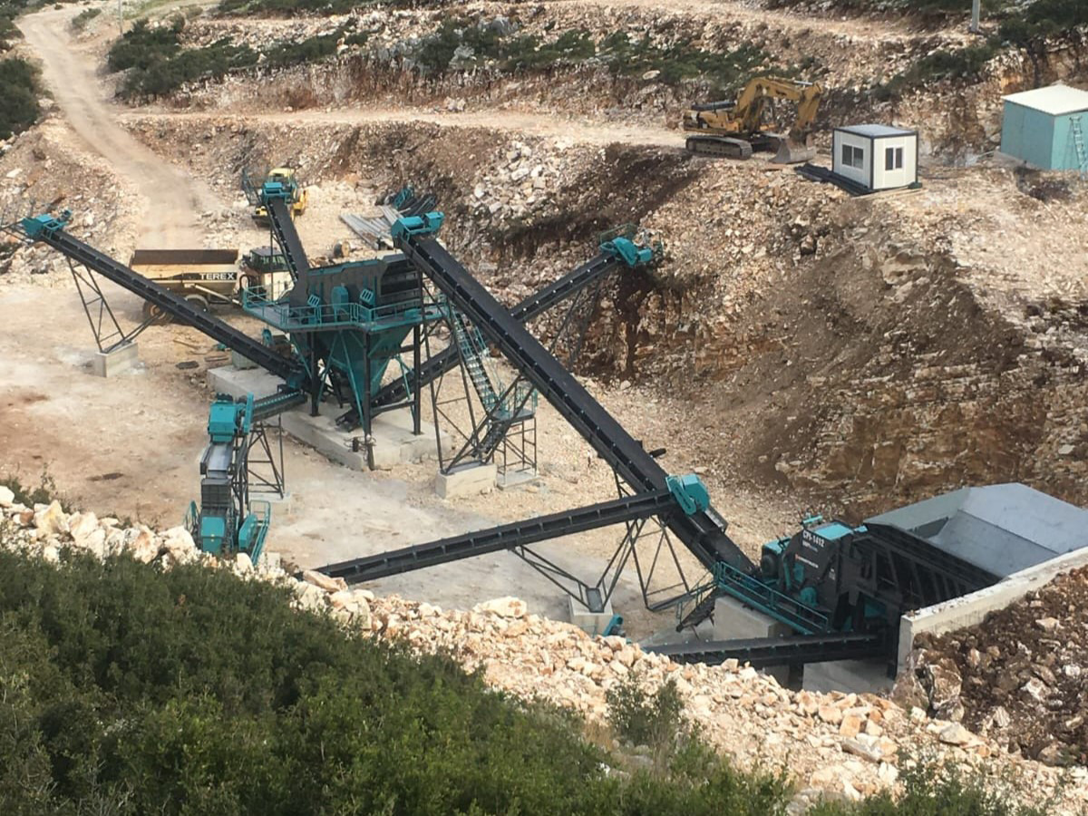 Constmach Stationäre Basalt Steinbrechanlage 250-300 t/h - Drobilica: slika 1 Constmach Stationäre Basalt Steinbrechanlage 250-300 t/h - Drobilica: slika 1