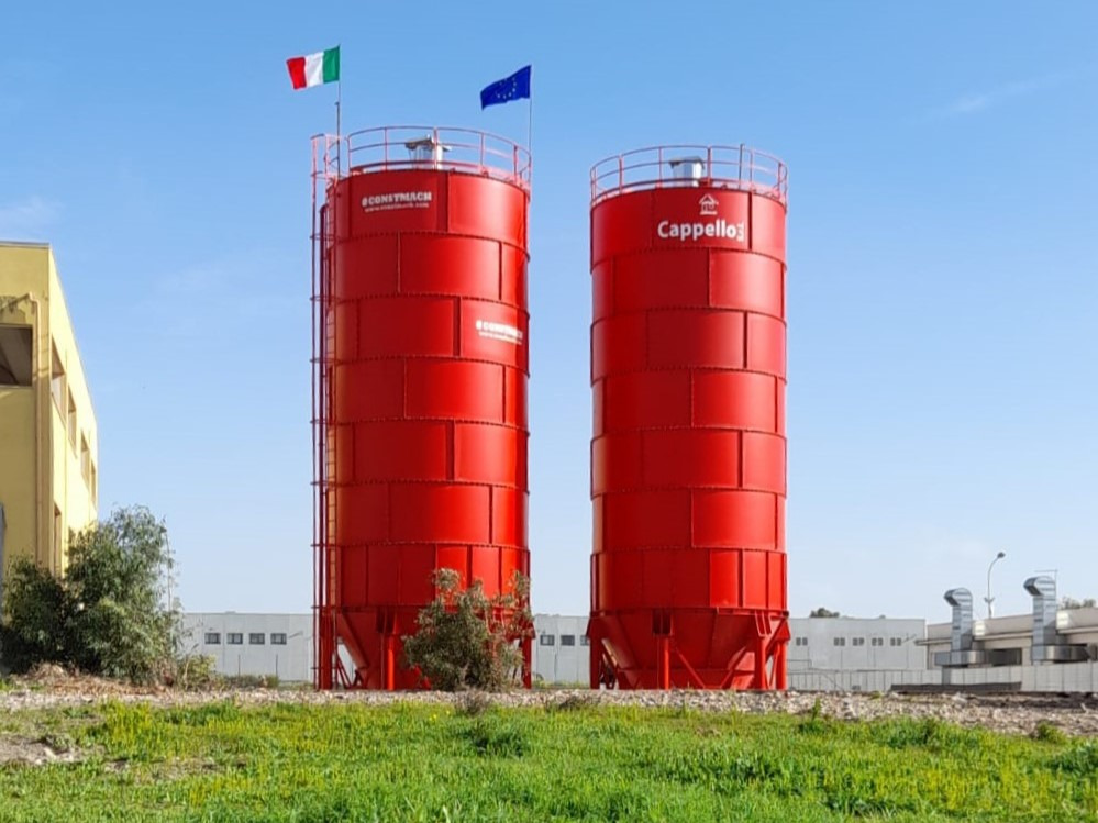 Constmach Zement Silo mit 300 Tonnen Kapazität - Silos za cement: slika 1 Constmach Zement Silo mit 300 Tonnen Kapazität - Silos za cement: slika 1