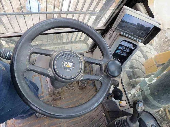 Bager CAT M320F: slika 9