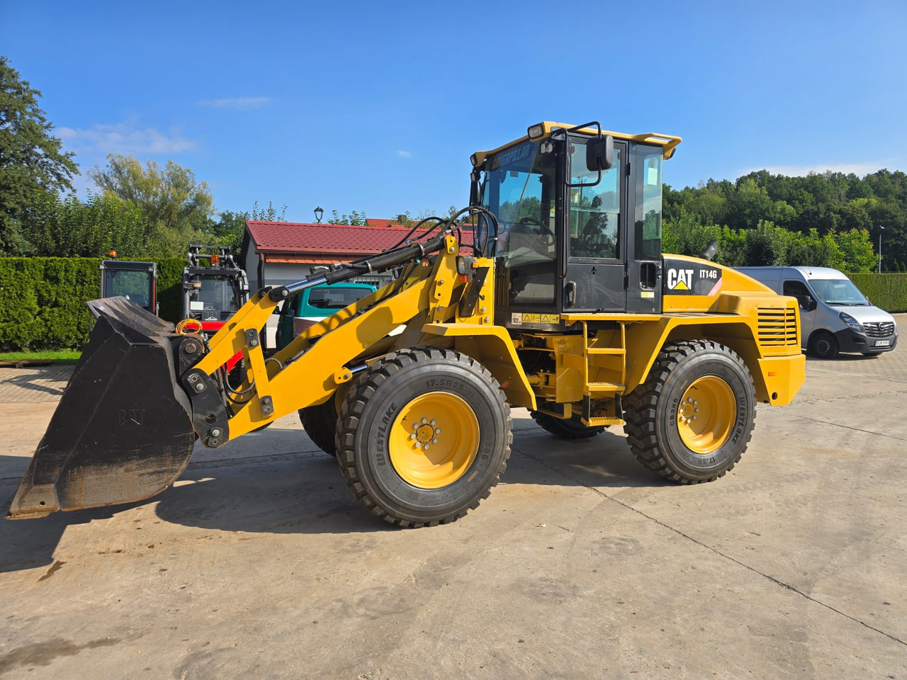 CATERPILLAR IT 14G - Utovarivač točkaš: slika 1 CATERPILLAR IT 14G - Utovarivač točkaš: slika 1