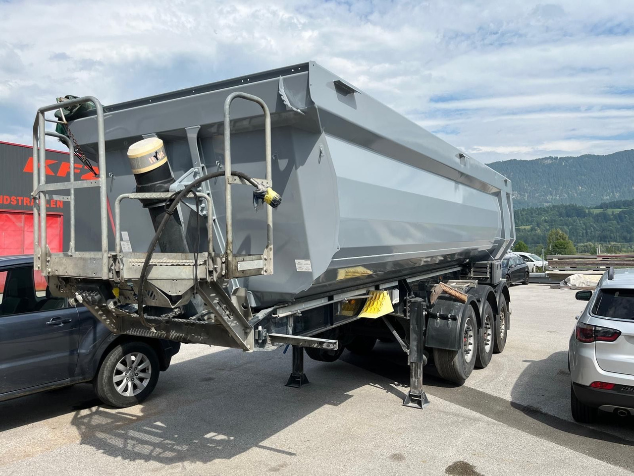 Schwarzmüller Hardox - Poluprikolica istovarivača: slika 2 Schwarzmüller Hardox - Poluprikolica istovarivača: slika 2