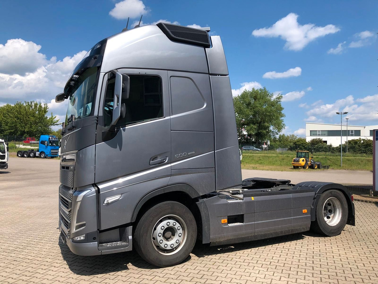 Volvo FH500 XL*TurboComp*2Tanks*Standklima*Navi*VDS - Tegljač: slika 2 Volvo FH500 XL*TurboComp*2Tanks*Standklima*Navi*VDS - Tegljač: slika 2