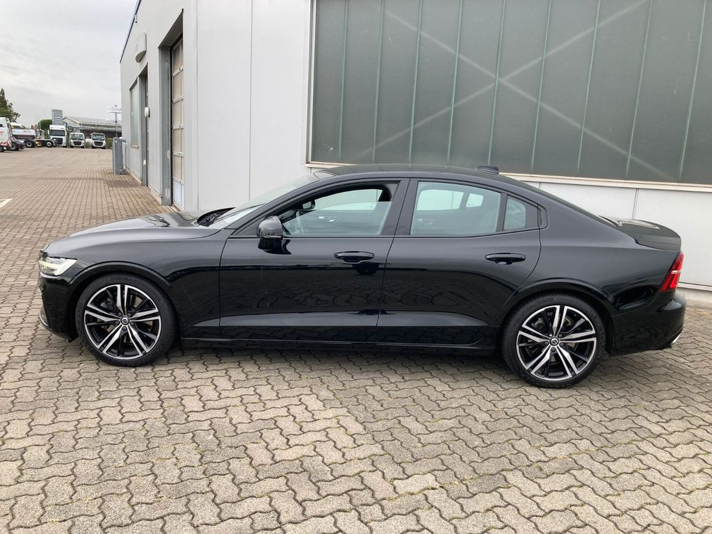 Volvo S60 T5 Lim. R-Design Volvo S60 T5 Lim. R-Design - Limuzina: slika 2 Volvo S60 T5 Lim. R-Design Volvo S60 T5 Lim. R-Design - Limuzina: slika 2