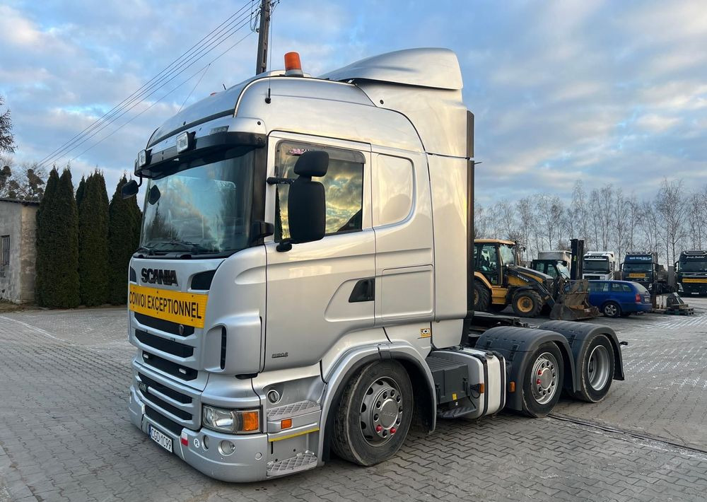 Tegljač Scania R480: slika 1