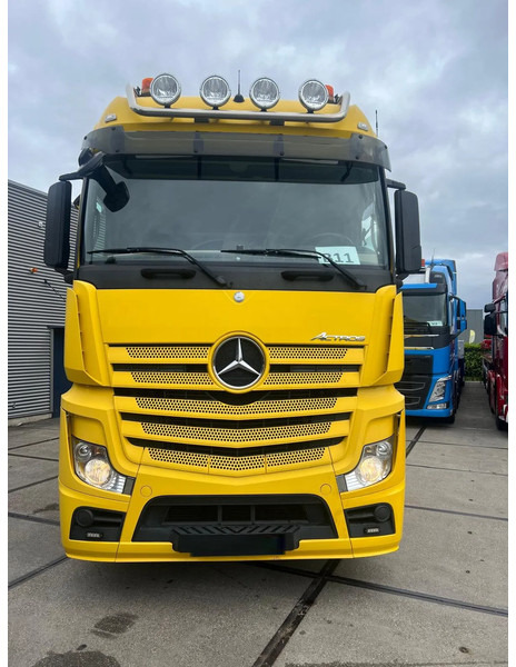 Mercedes-Benz Actros 4163 SLT 8x4/4 - Tegljač: slika 4 Mercedes-Benz Actros 4163 SLT 8x4/4 - Tegljač: slika 4