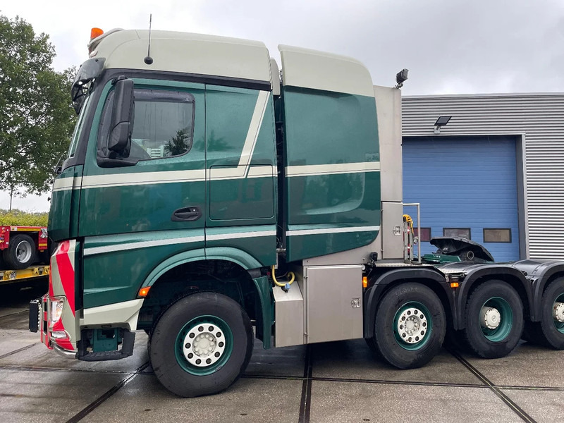 Mercedes-Benz Arocs Arocs 4163 8x4/4 - Tegljač: slika 2 Mercedes-Benz Arocs Arocs 4163 8x4/4 - Tegljač: slika 2