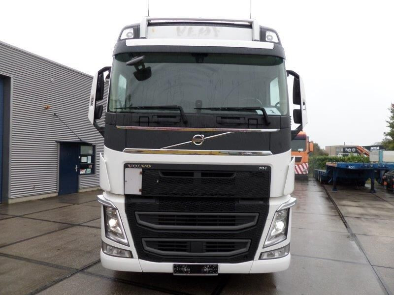 Volvo FH 540 6x2 - Tegljač: slika 3 Volvo FH 540 6x2 - Tegljač: slika 3