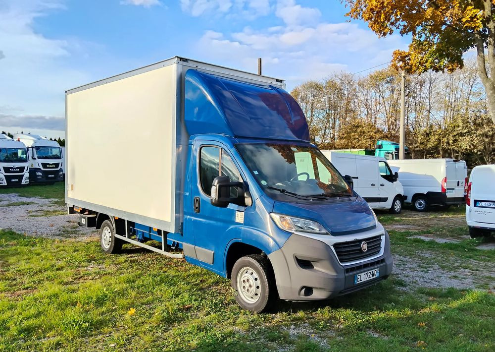 Fiat Ducato - Dostavno vozilo sa zatvorenim sandukom: slika 2 Fiat Ducato - Dostavno vozilo sa zatvorenim sandukom: slika 2