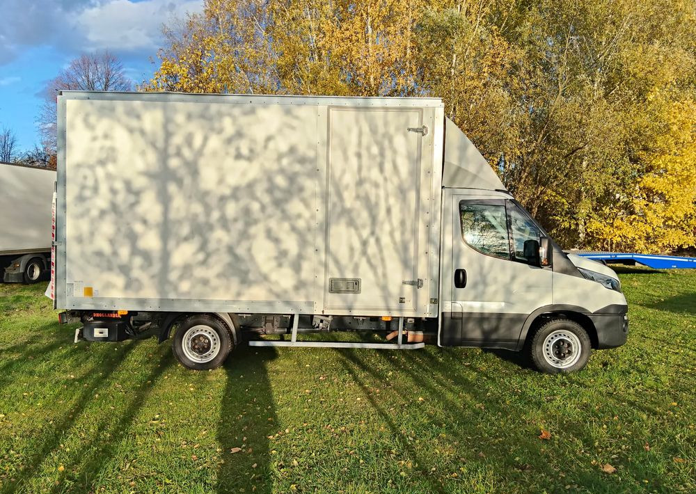 Iveco Daily 35S16 - Dostavno vozilo sa zatvorenim sandukom: slika 4 Iveco Daily 35S16 - Dostavno vozilo sa zatvorenim sandukom: slika 4