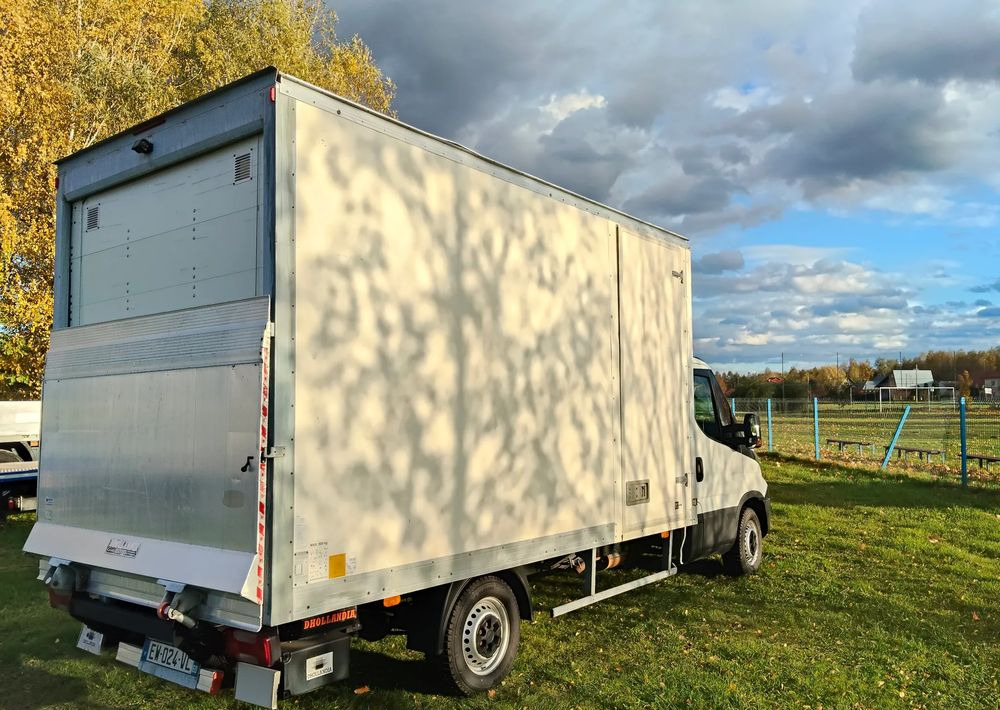 Iveco Daily 35S16 - Dostavno vozilo sa zatvorenim sandukom: slika 5 Iveco Daily 35S16 - Dostavno vozilo sa zatvorenim sandukom: slika 5