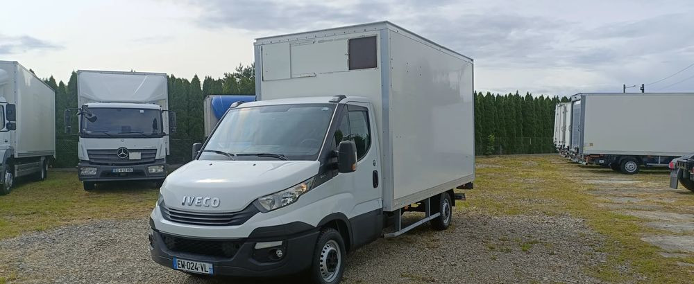 Iveco Daily 35S16 - Dostavno vozilo sa zatvorenim sandukom: slika 1 Iveco Daily 35S16 - Dostavno vozilo sa zatvorenim sandukom: slika 1