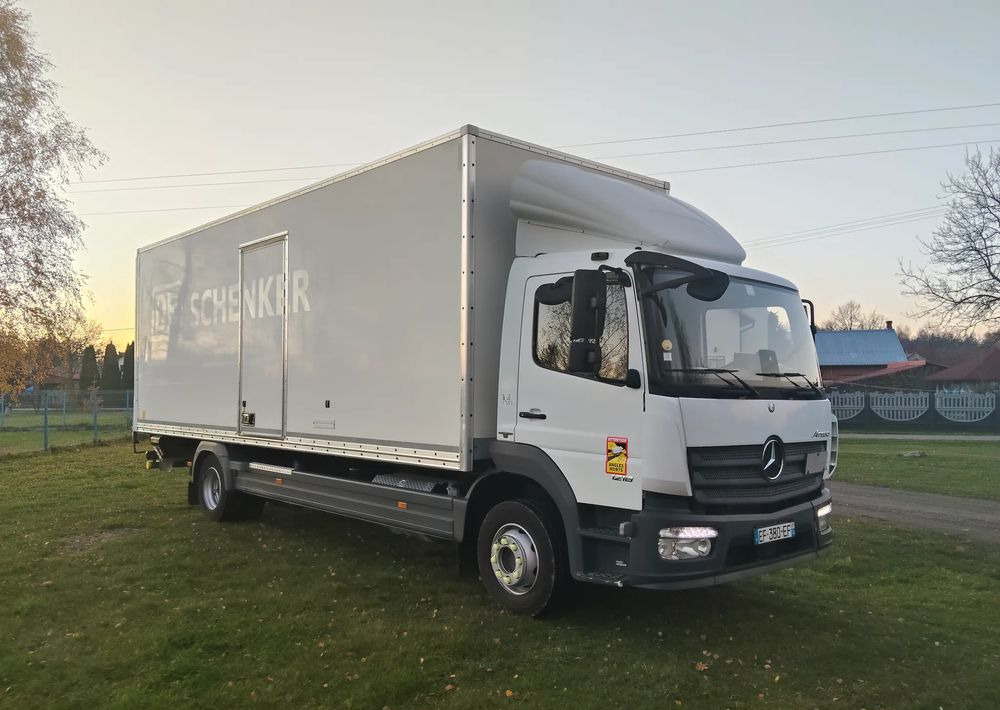 Mercedes-Benz Atego - Kamion sa zatvorenim sandukom: slika 1 Mercedes-Benz Atego - Kamion sa zatvorenim sandukom: slika 1
