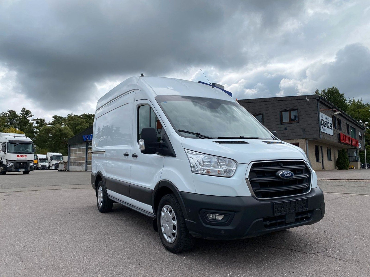 Ford Transit 350 L2 Trend Werkstattausbau - Furgon: slika 2 Ford Transit 350 L2 Trend Werkstattausbau - Furgon: slika 2