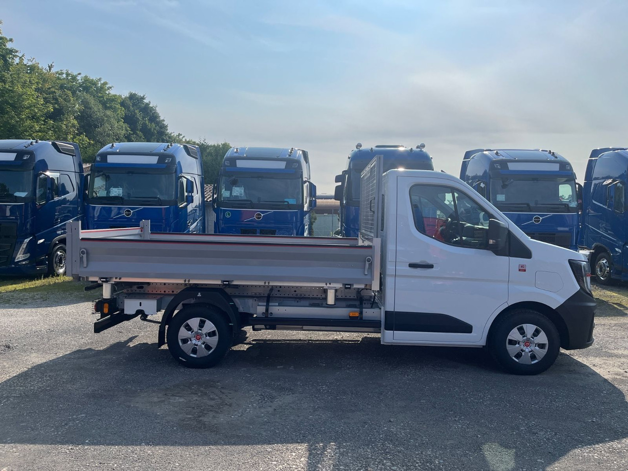 Renault MASTER ELEKTRO DREISEITENKIPPER - Dostavno vozilo istovarivač, Električno dostavno vozilo: slika 3 Renault MASTER ELEKTRO DREISEITENKIPPER - Dostavno vozilo istovarivač, Električno dostavno vozilo: slika 3