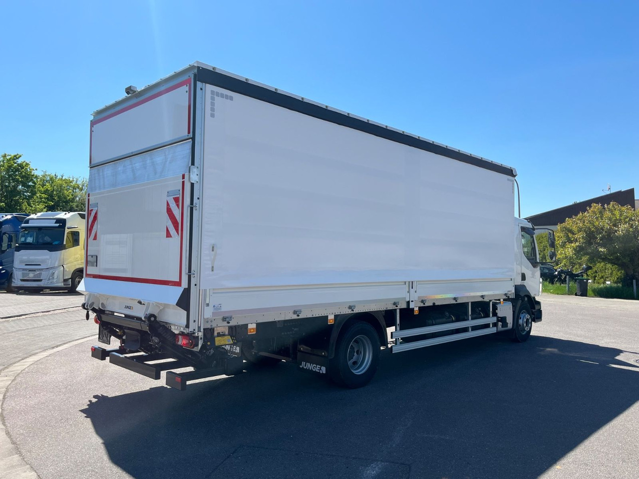 Volvo FL 16.280 Junge Schiebeplane - Kamion sa ceradom: slika 5 Volvo FL 16.280 Junge Schiebeplane - Kamion sa ceradom: slika 5