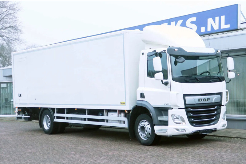 DAF CF 290 FA Bak+ klep Dhollandia 2000 kg - Kamion sa zatvorenim sandukom: slika 5 DAF CF 290 FA Bak+ klep Dhollandia 2000 kg - Kamion sa zatvorenim sandukom: slika 5