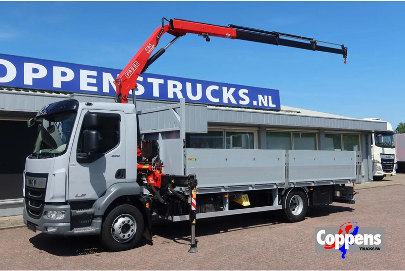 DAF LF 260 FA Openwagen + Kraan Fassi F85 B023+ Radio controle - Kamion sa tovarnim sandukom: slika 1 DAF LF 260 FA Openwagen + Kraan Fassi F85 B023+ Radio controle - Kamion sa tovarnim sandukom: slika 1