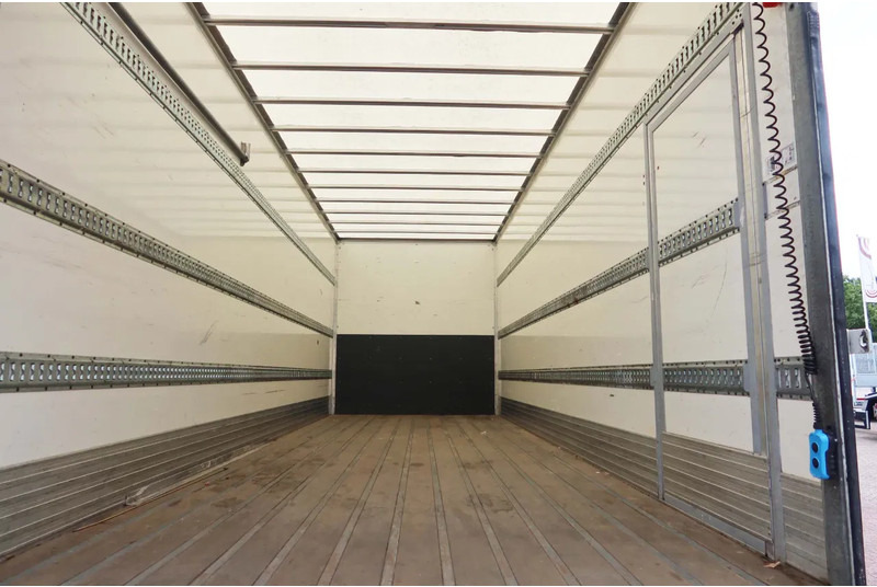 DAF LF 290 Bakwagen + Laadklep DHollandia 2000 kg - Kamion sa zatvorenim sandukom: slika 4 DAF LF 290 Bakwagen + Laadklep DHollandia 2000 kg - Kamion sa zatvorenim sandukom: slika 4