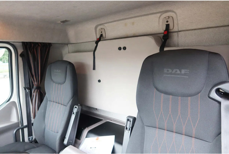 DAF LF 290 Bakwagen + Laadklep DHollandia 2000 kg - Kamion sa zatvorenim sandukom: slika 5 DAF LF 290 Bakwagen + Laadklep DHollandia 2000 kg - Kamion sa zatvorenim sandukom: slika 5