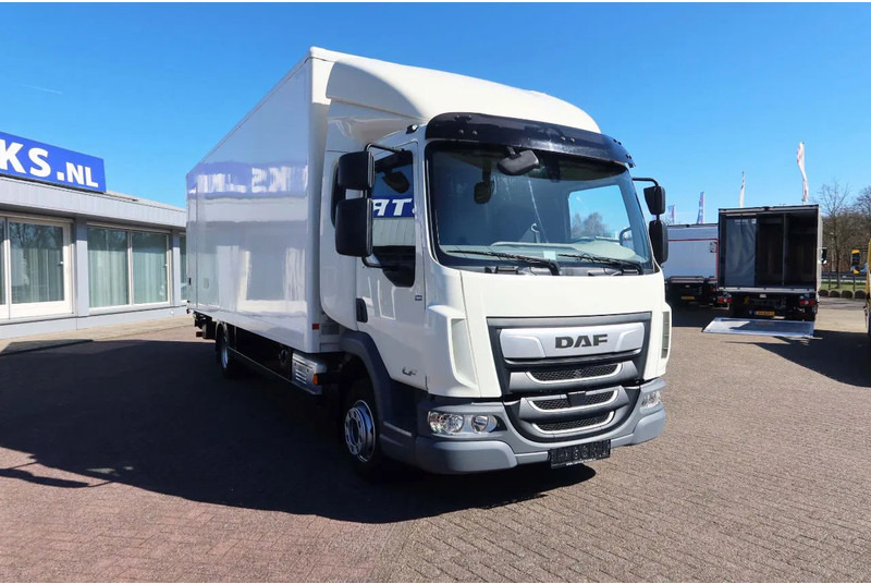 DAF LF 45 Gesloten bak + Dhollandia klep 1500 kg 4x2 - Kamion sa zatvorenim sandukom: slika 2 DAF LF 45 Gesloten bak + Dhollandia klep 1500 kg 4x2 - Kamion sa zatvorenim sandukom: slika 2