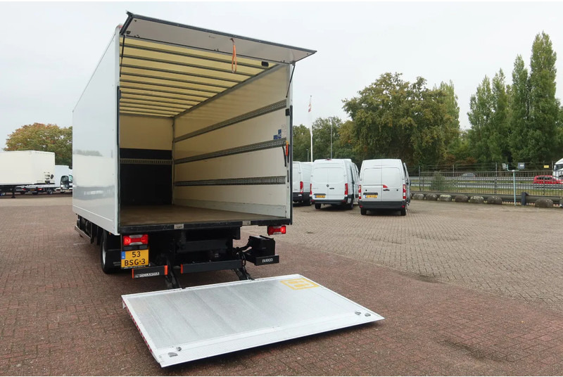 Iveco 72 C 180 bak + Dhollandia klep 1000 KG 3.0 L motor - Kamion sa zatvorenim sandukom: slika 3 Iveco 72 C 180 bak + Dhollandia klep 1000 KG 3.0 L motor - Kamion sa zatvorenim sandukom: slika 3