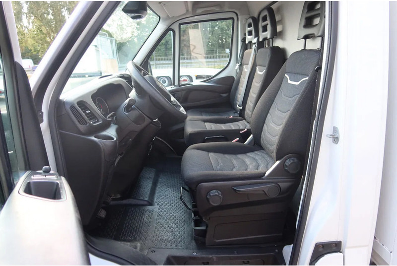 Iveco Daily 35S16 Bakwagen + Laadklep 750kg - Dostavno vozilo sa zatvorenim sandukom: slika 4 Iveco Daily 35S16 Bakwagen + Laadklep 750kg - Dostavno vozilo sa zatvorenim sandukom: slika 4