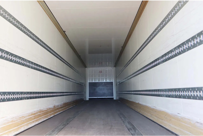 Krone SD Gesloten trailer + Dhollandia klep 2500 KG - Poluprikolica sa zatvorenim sandukom: slika 4 Krone SD Gesloten trailer + Dhollandia klep 2500 KG - Poluprikolica sa zatvorenim sandukom: slika 4