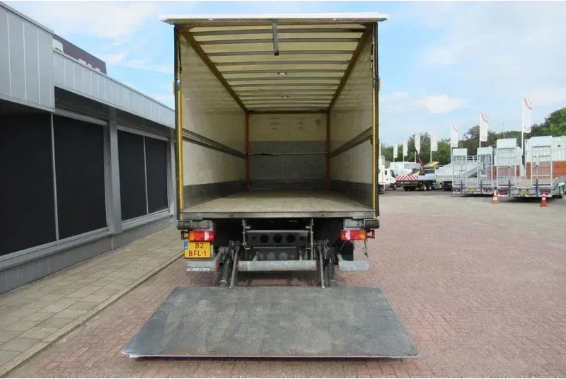 MAN TGM 18.250 Bak + klep Euro 6 - Kamion sa zatvorenim sandukom: slika 4 MAN TGM 18.250 Bak + klep Euro 6 - Kamion sa zatvorenim sandukom: slika 4