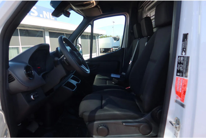 Mercedes-Benz 317CDI 317 CDI L2/H2 Automaat - Dostavno vozilo hladnjača: slika 5 Mercedes-Benz 317CDI 317 CDI L2/H2 Automaat - Dostavno vozilo hladnjača: slika 5